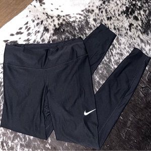 Nike small dry fit leggings